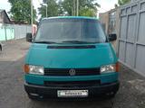 Volkswagen Multivan 1992 годаүшін2 800 000 тг. в Караганда – фото 2