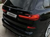 BMW X7 2022 года за 47 000 000 тг. в Астана – фото 4