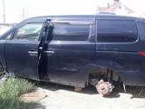 Nissan Elgrand 2004 годаүшін99 999 тг. в Атырау – фото 2