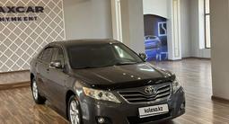 Toyota Camry 2010 года за 7 500 000 тг. в Шымкент