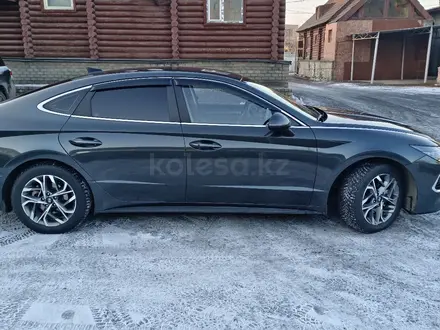 Hyundai Sonata 2022 года за 11 000 000 тг. в Семей – фото 7