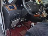 Toyota Alphard 2008 года за 9 500 000 тг. в Актобе – фото 5
