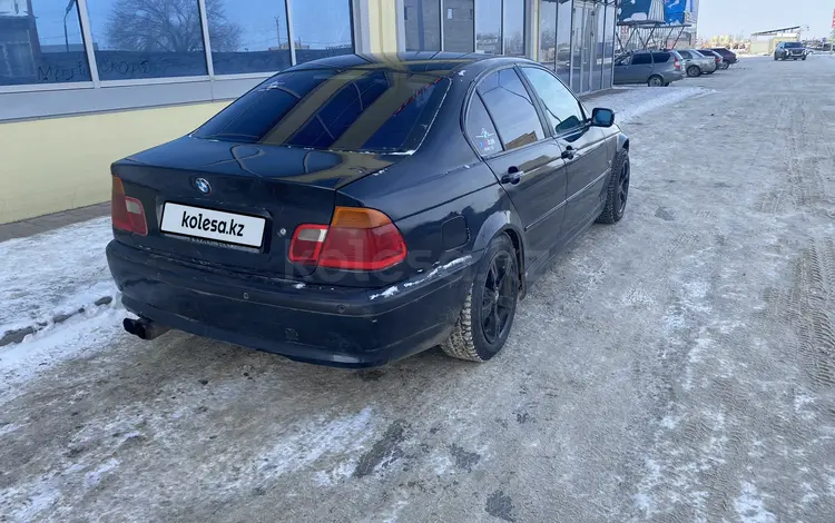 BMW 318 2000 годаfor1 800 000 тг. в Уральск