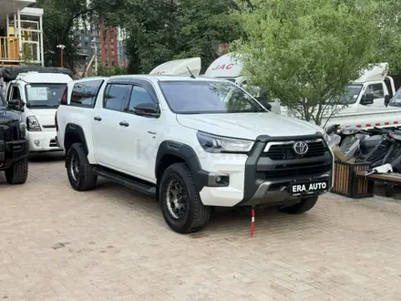 Toyota Hilux 2025 года за 32 000 000 тг. в Алматы