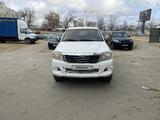 Toyota Hilux 2013 годаfor4 000 000 тг. в Актау