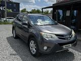 Toyota RAV4 2014 года за 5 400 000 тг. в Актобе