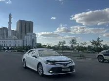 Toyota Camry, 2018
