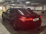 Toyota Camry 2021 года за 15 000 000 тг. в Астана – фото 4