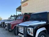Land Rover Defender 2014 года за 10 000 000 тг. в Астана