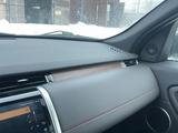 Land Rover Discovery Sport 2022 года за 18 900 000 тг. в Алматы – фото 4