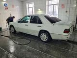 Mercedes-Benz E 200 1993 года за 2 000 000 тг. в Павлодар – фото 3