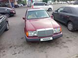 Mercedes-Benz E 220 1992 годаүшін2 200 000 тг. в Талдыкорган – фото 2