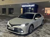 Toyota Camry 2018 года за 12 450 000 тг. в Караганда – фото 4