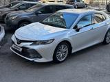 Toyota Camry 2018 года за 12 450 000 тг. в Караганда – фото 3