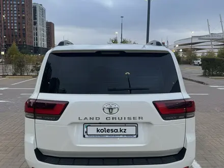 Toyota Land Cruiser 2024 года за 64 000 000 тг. в Астана – фото 5