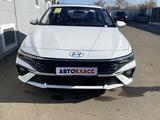 Hyundai Elantra 2024 годаfor9 800 000 тг. в Кокшетау – фото 2