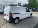 Nissan Urvan 2026 годаүшін25 400 000 тг. в Алматы – фото 4