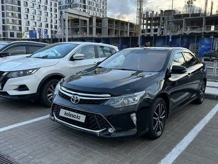 Toyota Camry 2017 года за 13 000 000 тг. в Алматы