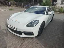 Porsche Panamera, 2018
