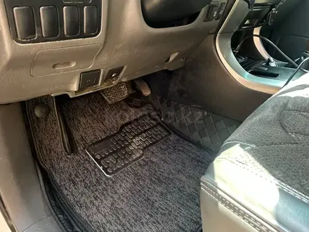 Toyota Land Cruiser Prado 2008 года за 10 000 000 тг. в Актобе – фото 11