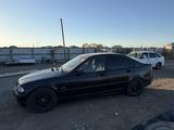 BMW 318 2001 года за 1 650 000 тг. в Атырау – фото 2
