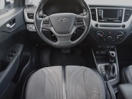 Hyundai Accent 2019 года за 7 590 000 тг. в Костанай – фото 4