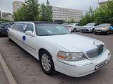 Lincoln Town Car 2003 годаүшін2 000 000 тг. в Астана – фото 5