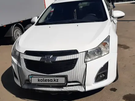 Chevrolet Cruze 2013 года за 4 000 000 тг. в Актобе – фото 3