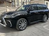 Lexus LX 570 2018 года за 50 000 000 тг. в Астана – фото 2