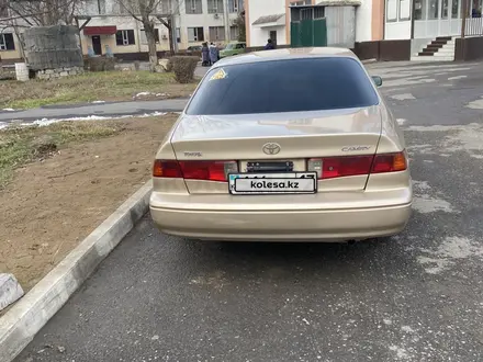 Toyota Camry 2000 года за 3 200 000 тг. в Туркестан – фото 12