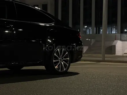 Lexus ES 350 2013 года за 10 500 000 тг. в Атырау – фото 2