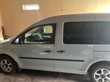 Volkswagen Caddy 2005 годаүшін3 950 000 тг. в Астана – фото 2