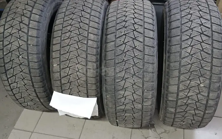 Зимняя резина Bridgestone без шипов за 130 000 тг. в Астана