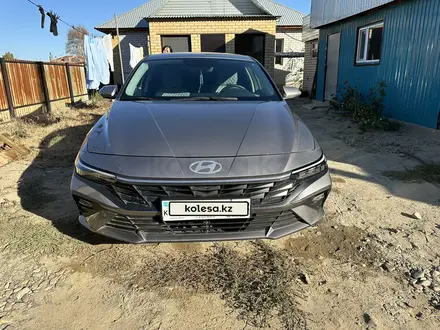 Hyundai Elantra 2024 года за 13 000 000 тг. в Семей – фото 2