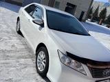 Toyota Camry 2014 года за 9 600 000 тг. в Усть-Каменогорск