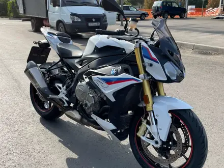 BMW  S 1000 R 2017 года за 4 800 000 тг. в Алматы