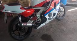 Honda  CBR 400RR 1991 годаүшін1 000 000 тг. в Алматы – фото 2