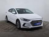 Hyundai Elantra 2017 года за 5 740 000 тг. в Астана – фото 3