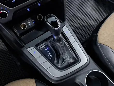 Hyundai Elantra 2017 года за 5 740 000 тг. в Астана – фото 17