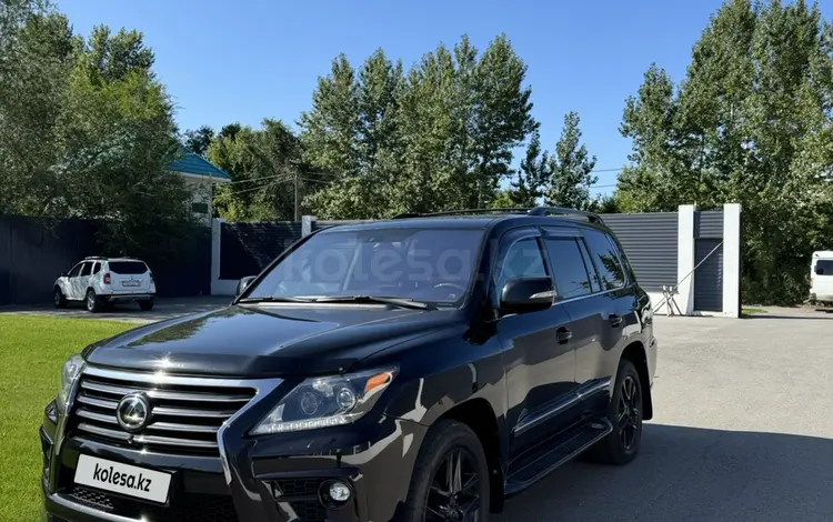 Lexus LX 570 2014 года за 28 000 000 тг. в Астана