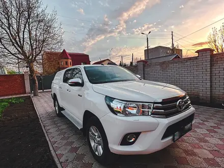 Toyota Hilux 2017 года за 15 900 000 тг. в Актобе – фото 6