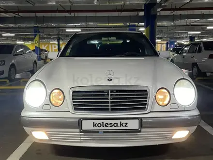 Mercedes-Benz E 280 1997 года за 3 500 000 тг. в Шымкент