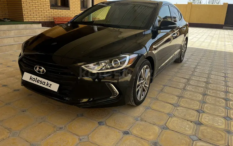 Hyundai Elantra 2016 года за 8 500 000 тг. в Жанаозен