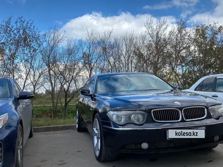 BMW 745 2002 года за 3 000 000 тг. в Астана – фото 4