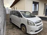 Toyota Noah 2007 годаүшін4 500 000 тг. в Алматы – фото 3