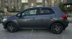 Toyota Auris 2009 года за 4 500 000 тг. в Актобе – фото 3