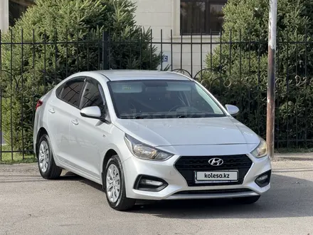 Hyundai Accent 2018 года за 5 500 000 тг. в Алматы – фото 2