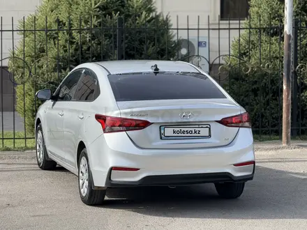 Hyundai Accent 2018 года за 5 500 000 тг. в Алматы – фото 5