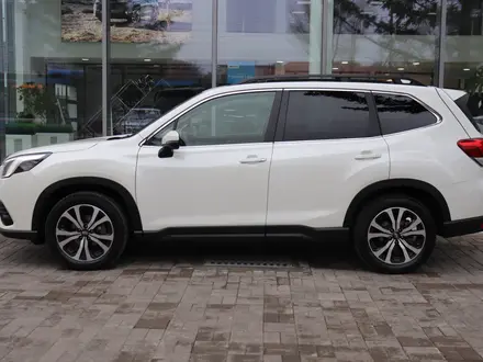 Subaru Forester 2022 года за 14 590 000 тг. в Астана – фото 2