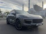 Porsche Cayenne 2015 года за 21 000 000 тг. в Астана